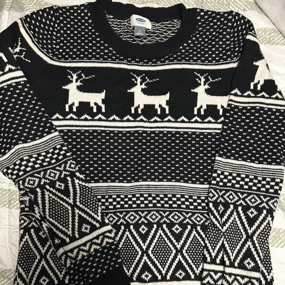 Old navy Christmas crewneck